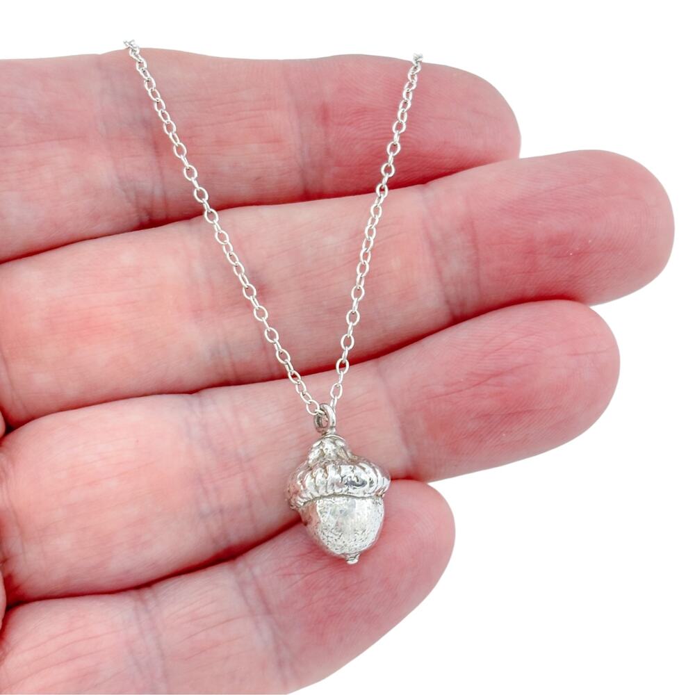 Vintage Sterling Silver 925 3D Acorn Pendant Necklace 18.5 inch